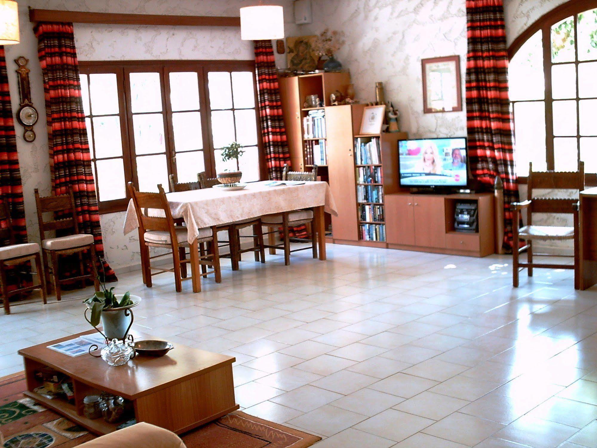 Summer Lodge Maleme Extérieur photo