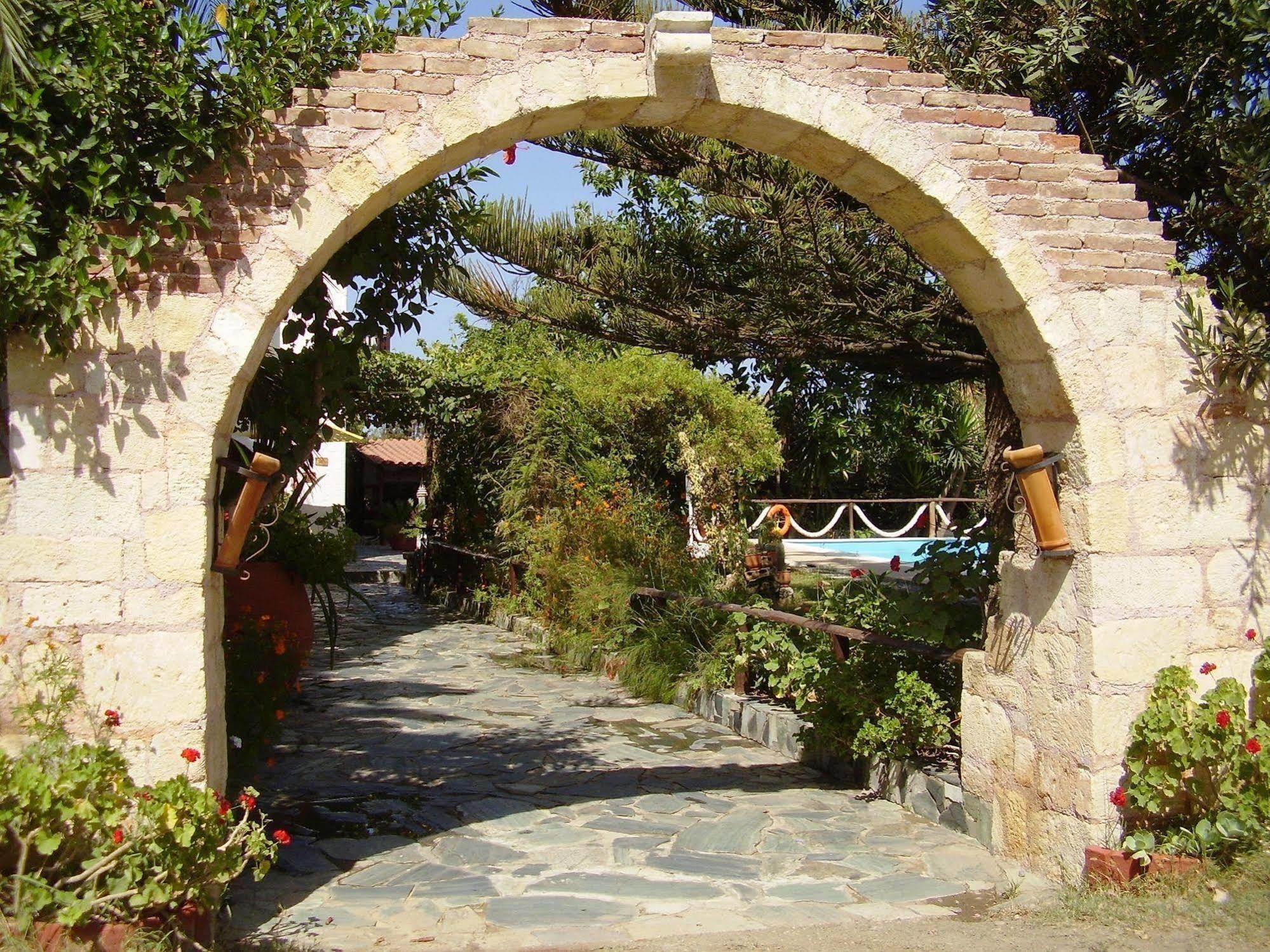 Summer Lodge Maleme Extérieur photo